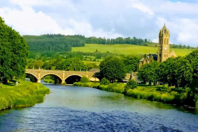 Zoom-Motohome-hire–Peebles–Scottish-Borders Zoom Motohome Hire - Peebles, Scottish Borders