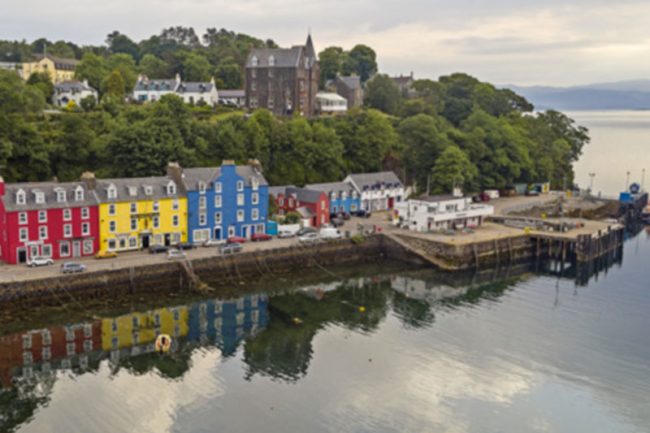 The picturesque harbour in Tobermory, Scotland.