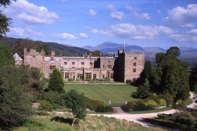 Muncaster-Castle