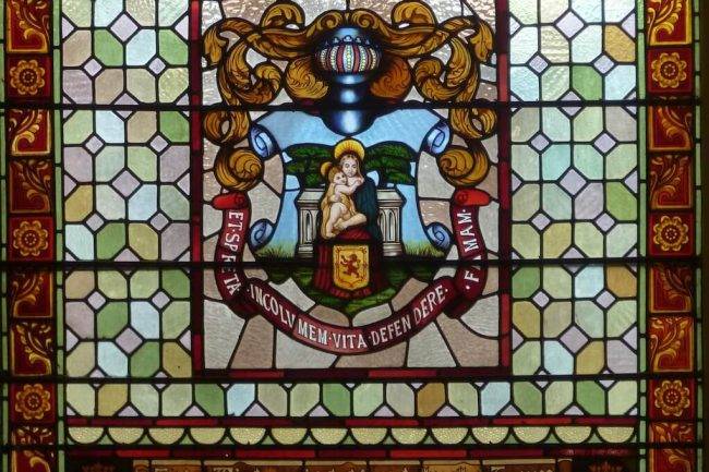 Flodden_window_detail,_Town_Hall_-_geograph.org.uk_-_3543477